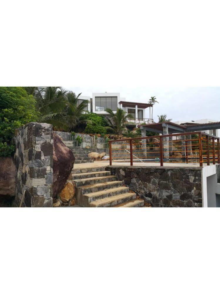 Rumassala Villas أونا واتونا المظهر الخارجي الصورة